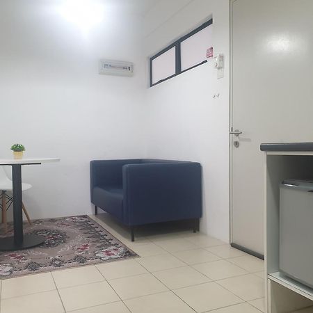 Unisuites Roomstay Kampar Exteriör bild