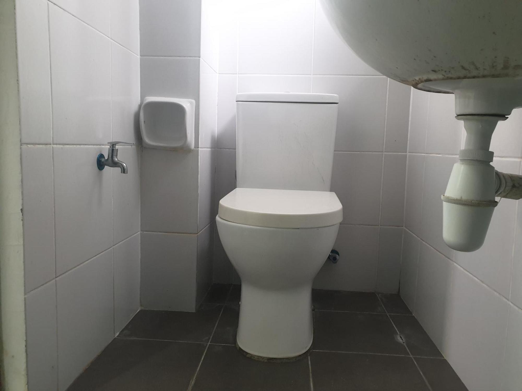 Unisuites Roomstay Kampar Exteriör bild